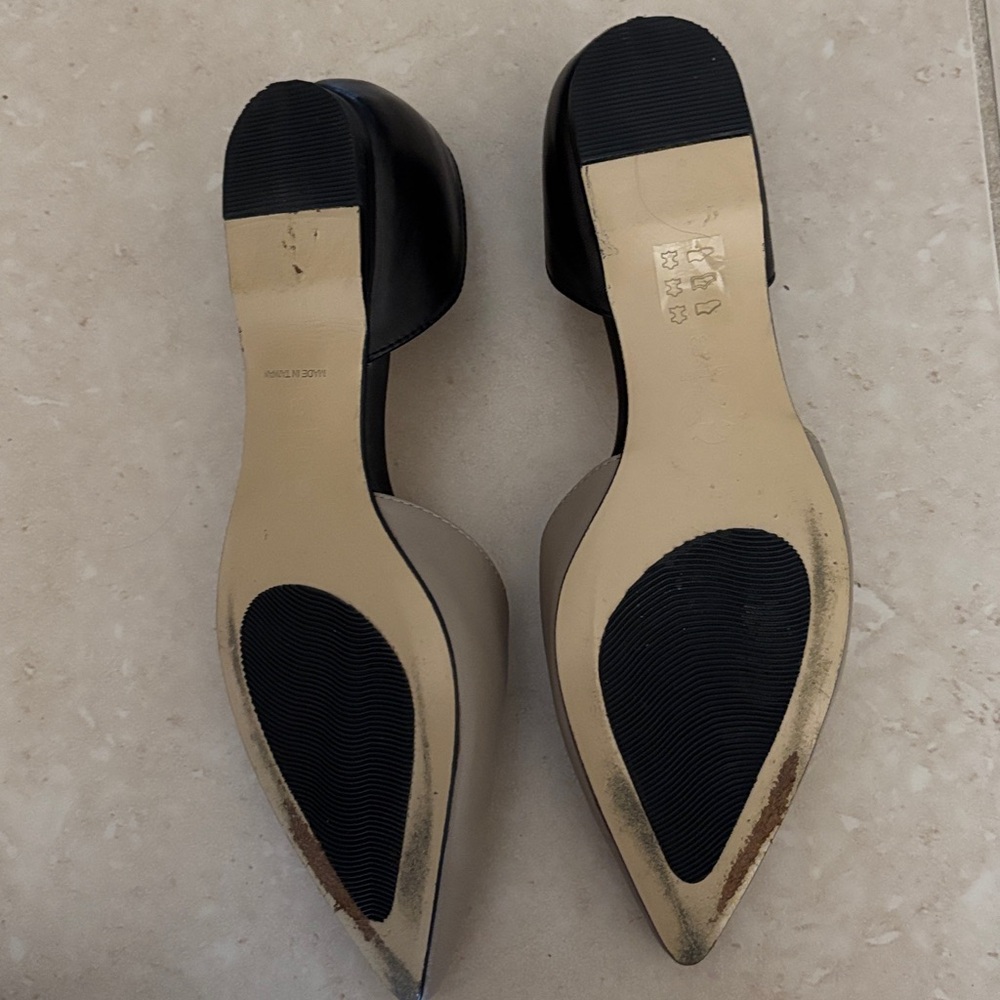 All Black Flats - Picture 6 of 6